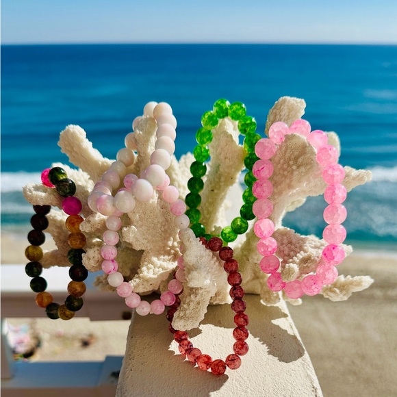 Colorful Beaded Bracelets 6 pc Set unisex - Picture 3 of 4
